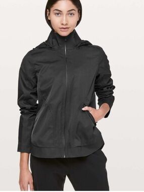 Lululemon Rain Seeker Jacket